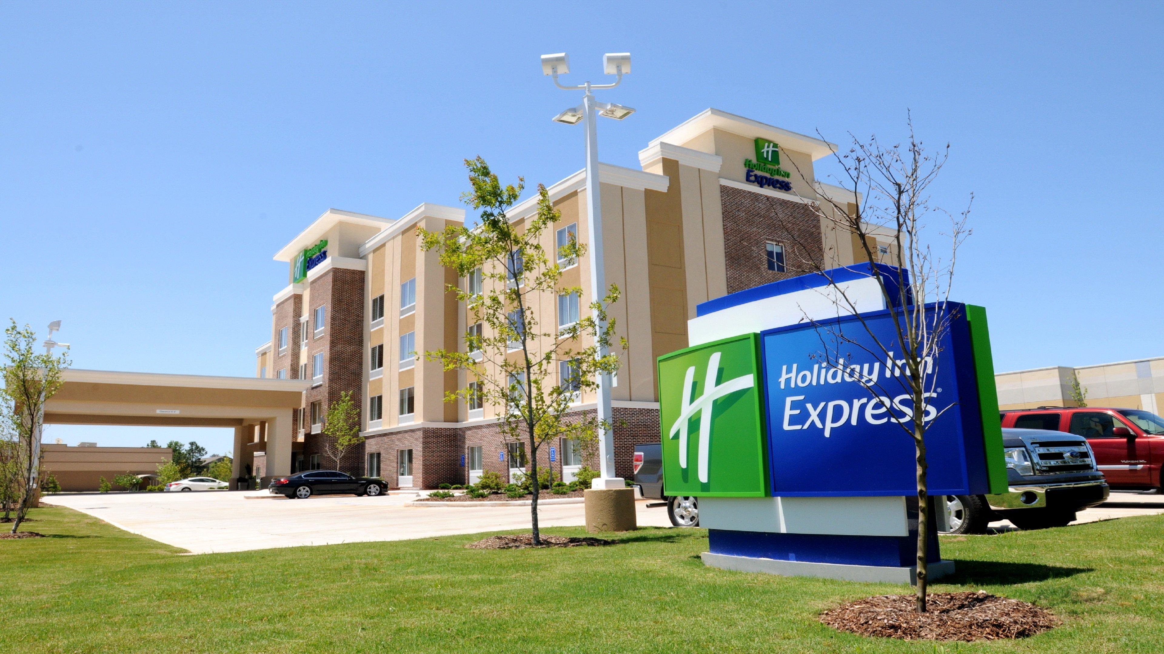 Holiday Inn Express Covington-Madisonville By Ihg Eksteriør billede