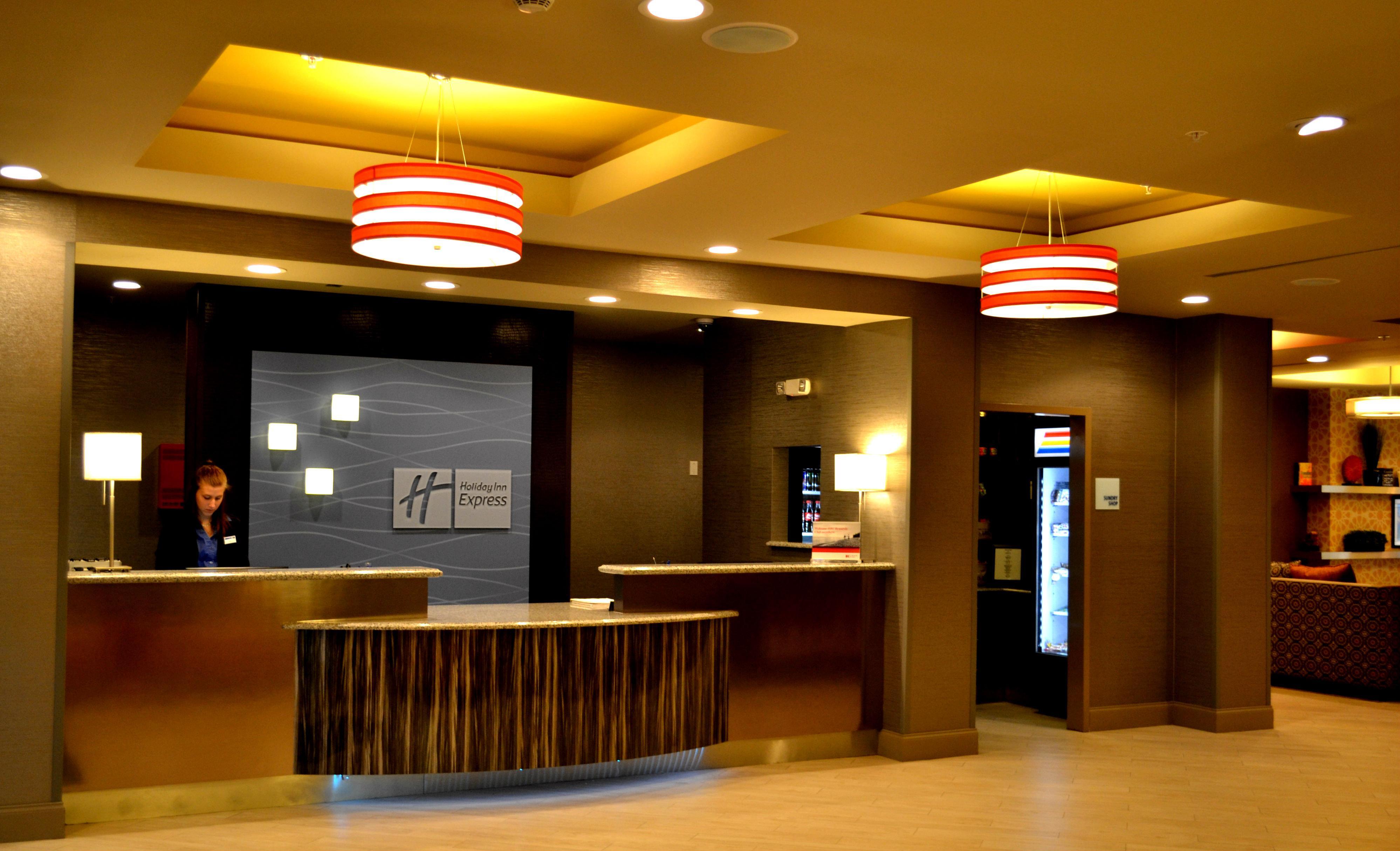Holiday Inn Express Covington-Madisonville By Ihg Eksteriør billede