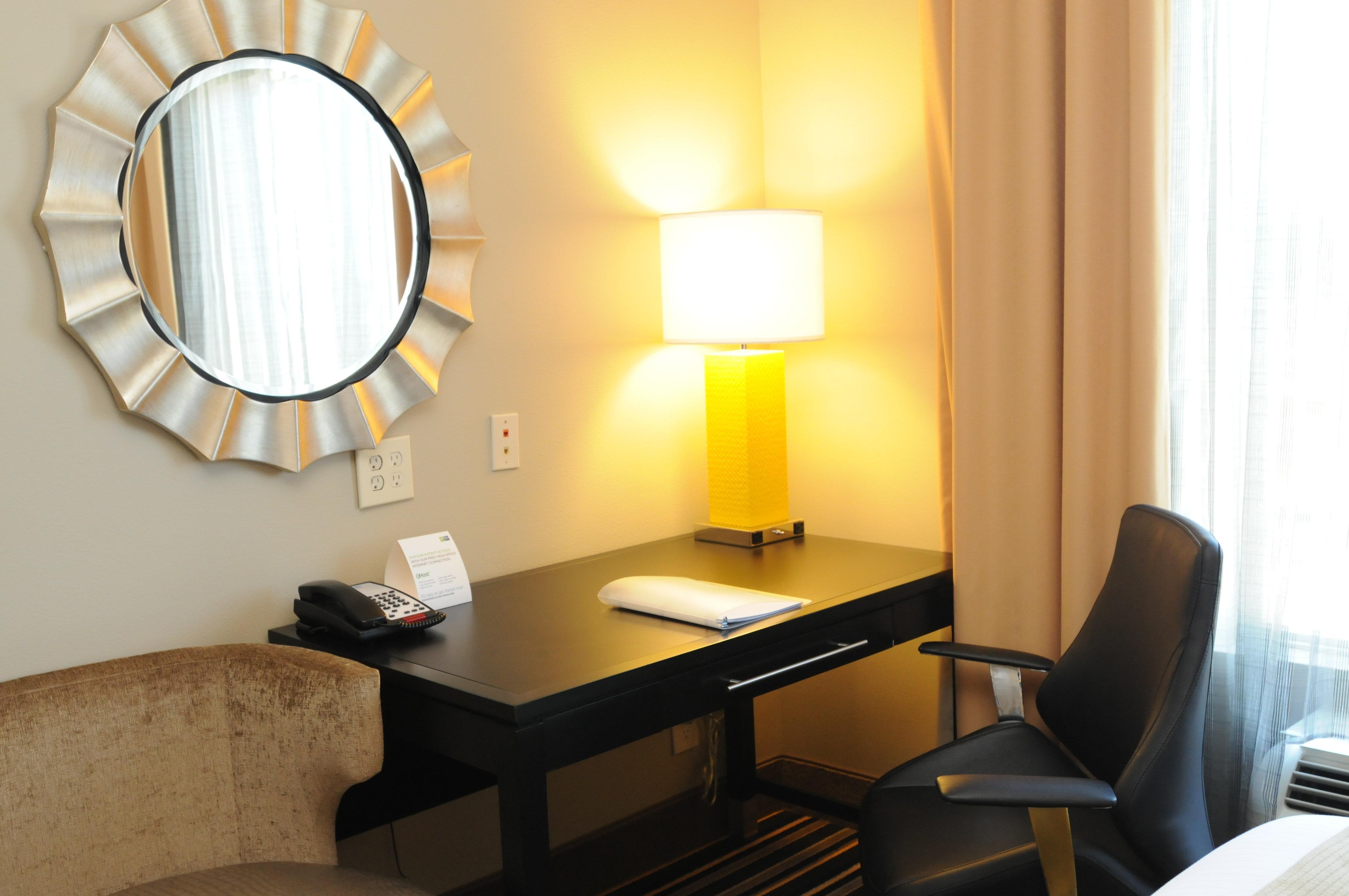 Holiday Inn Express Covington-Madisonville By Ihg Eksteriør billede