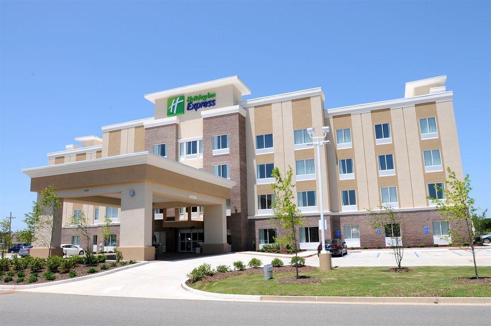 Holiday Inn Express Covington-Madisonville By Ihg Eksteriør billede