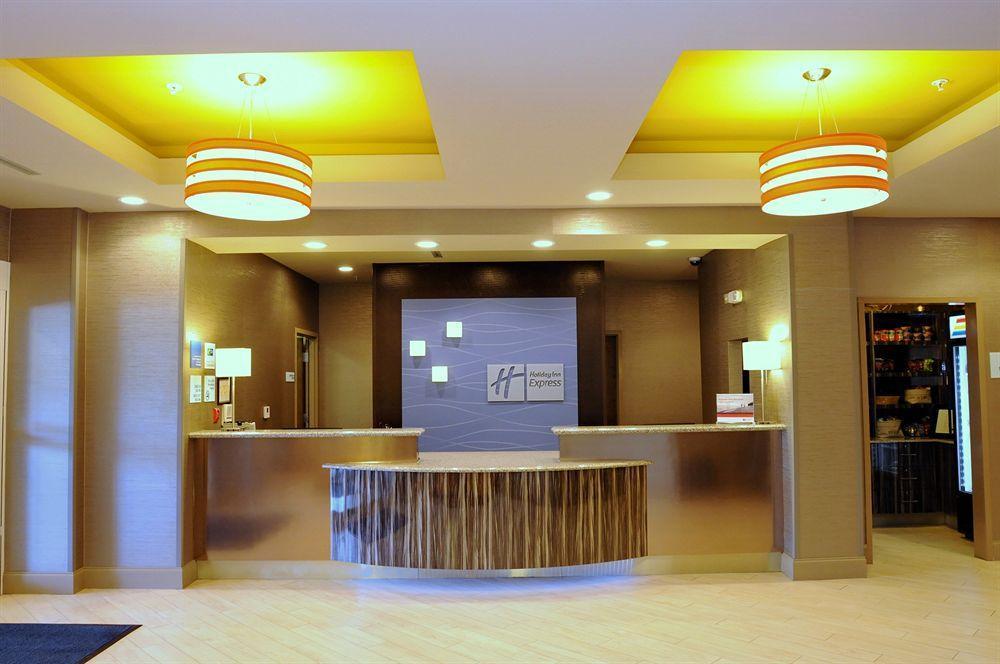 Holiday Inn Express Covington-Madisonville By Ihg Eksteriør billede
